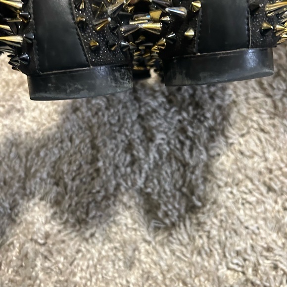 Men’s Shoes - Picture 7 of 7